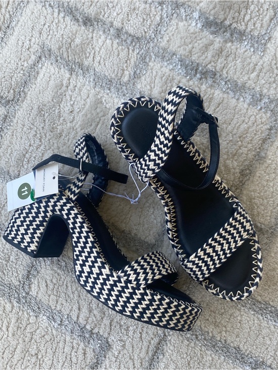 Universal Thread Shoes - Universal Thread - Women's Madeline Woven Platform Sandal Black. 11 NWT